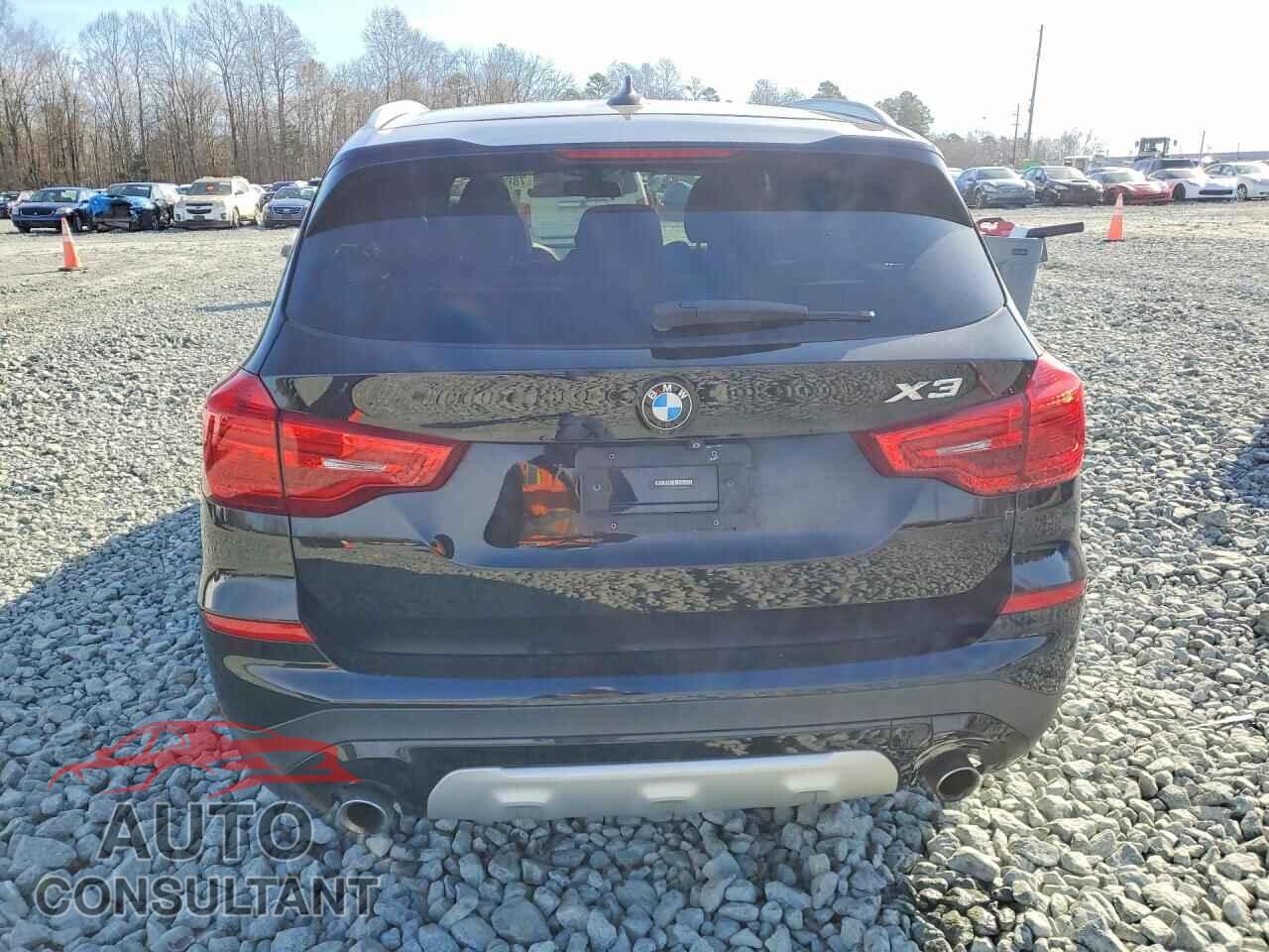 BMW X3 2018 - 5UXTR9C57JLC79995