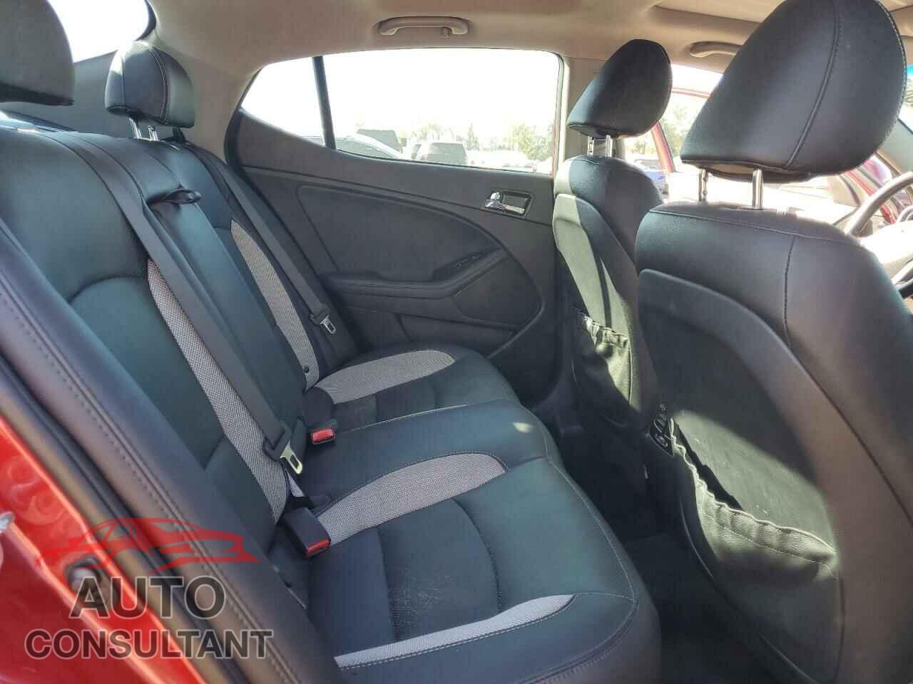 KIA OPTIMA 2013 - 5XXGR4A67DG237751