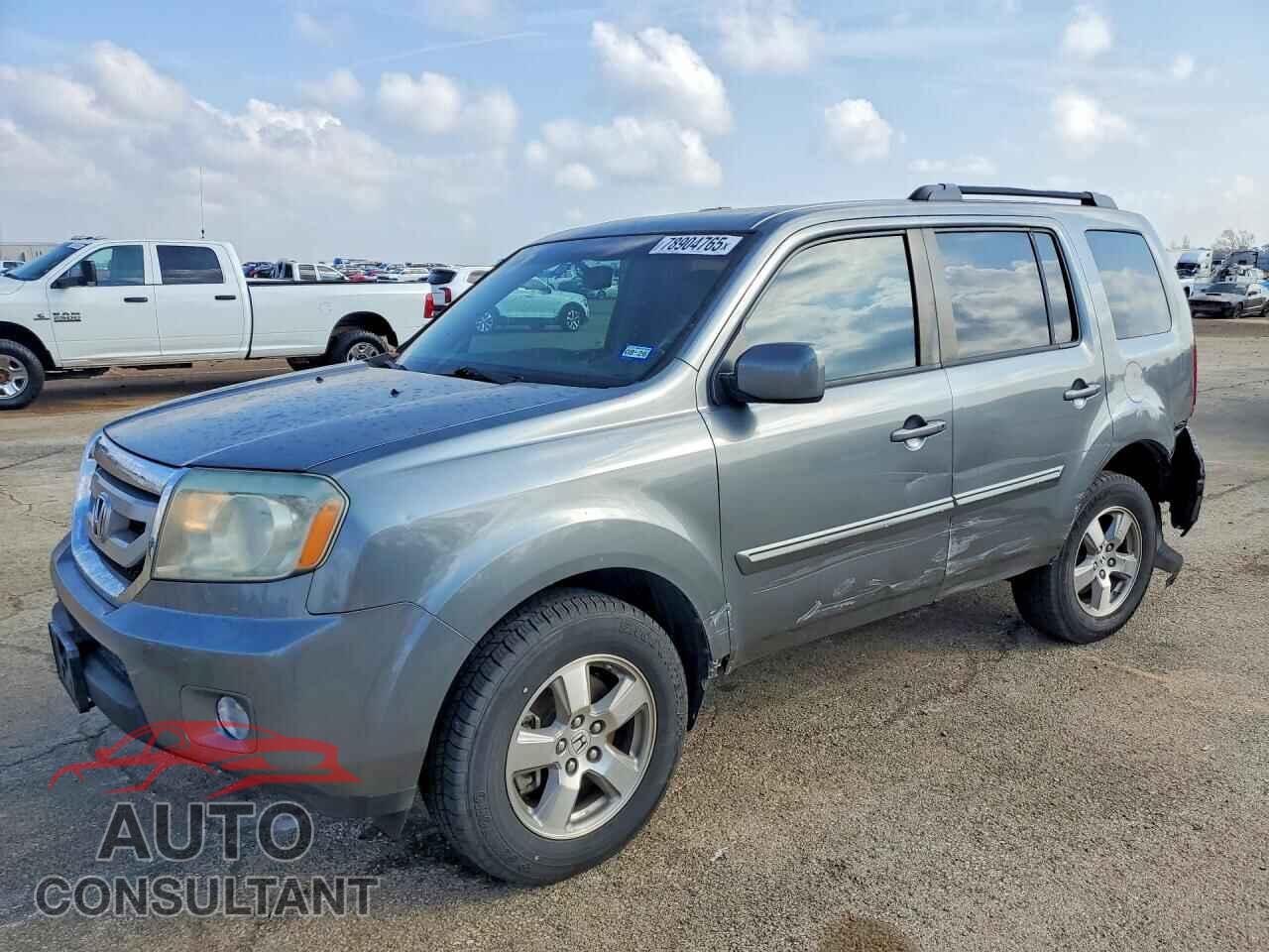 HONDA PILOT 2009 - 5FNYF38549B013982
