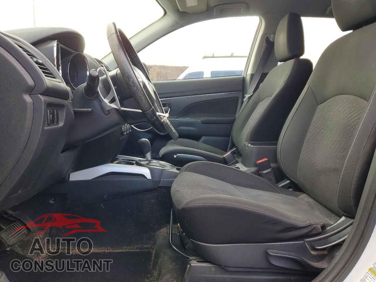 MITSUBISHI OUTLANDER 2013 - 4A4AP4AU8DE017610