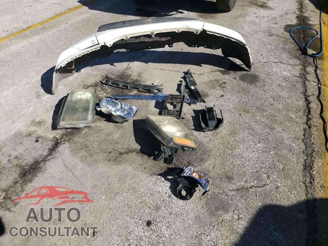 HONDA PILOT 2011 - 5FNYF4H52BB042022