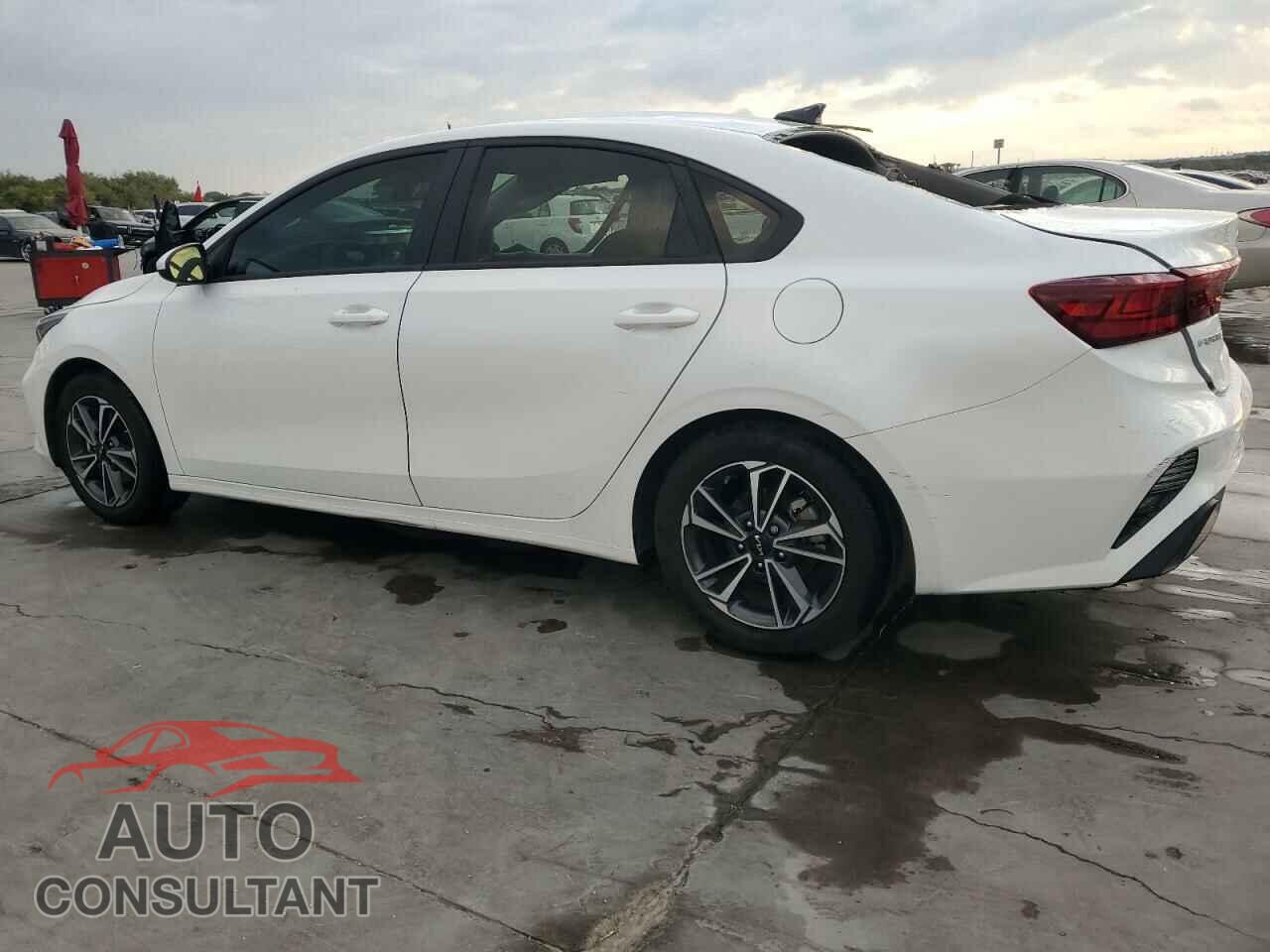 KIA FORTE 2024 - 3KPF24AD8RE708160