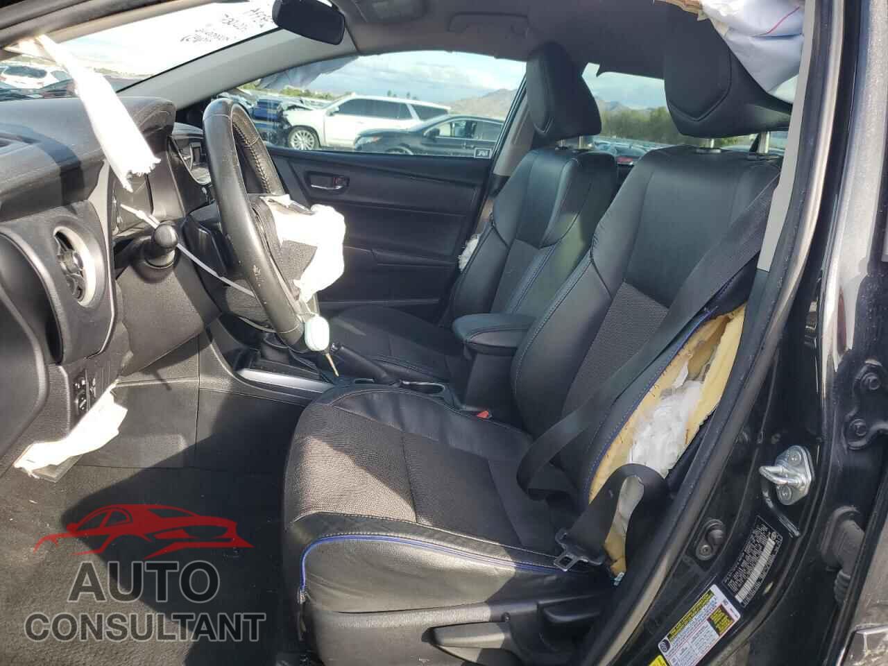 TOYOTA COROLLA 2018 - 2T1BURHEXJC974206