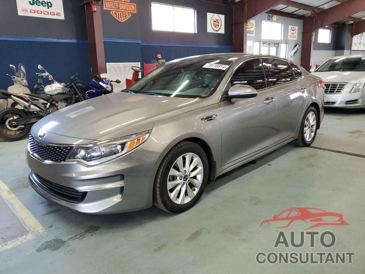 KIA OPTIMA 2018 - 5XXGU4L3XJG186582