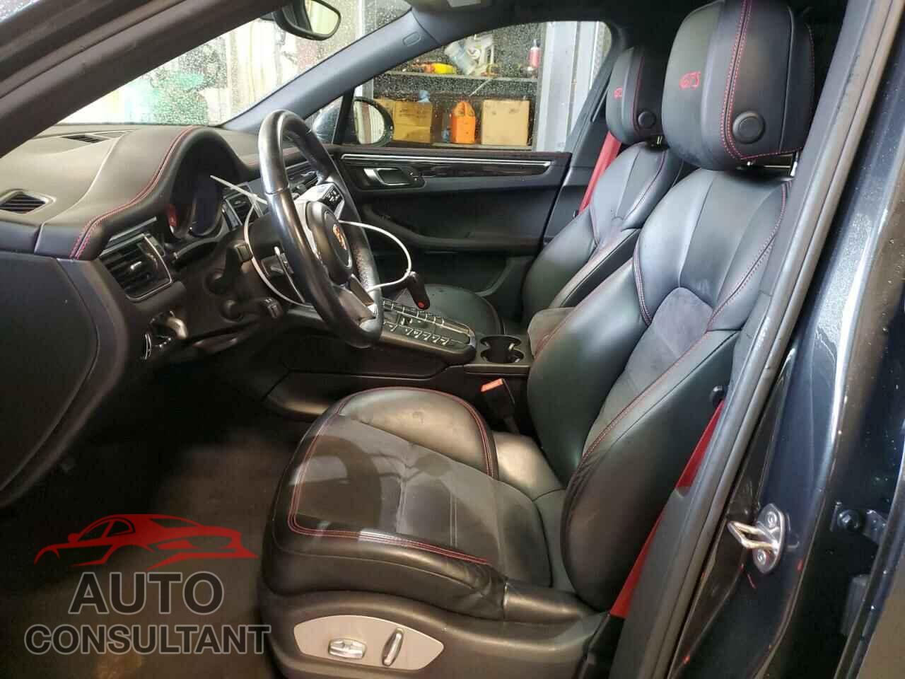 PORSCHE MACAN 2017 - WP1AG2A58HLB52090