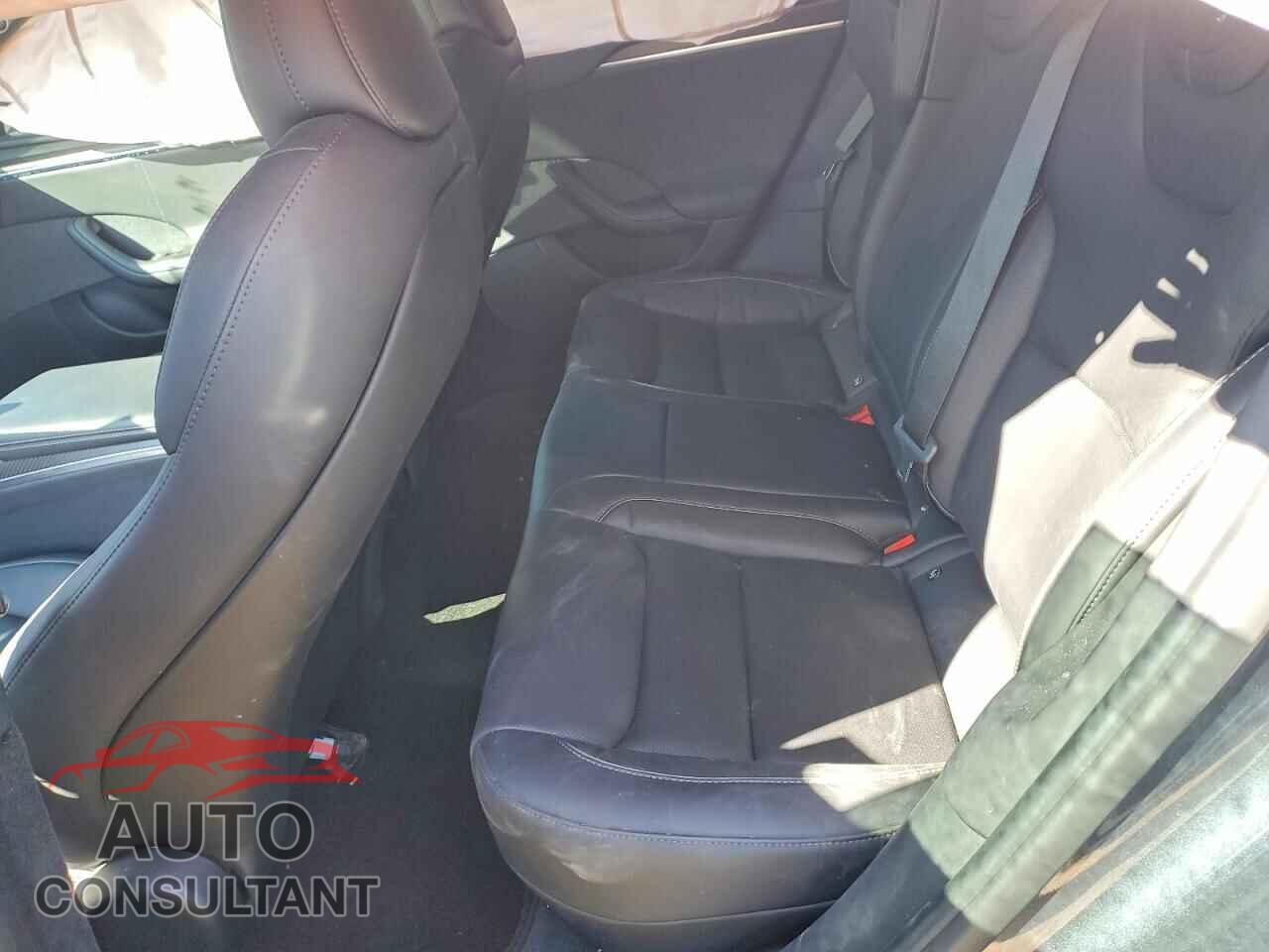 TESLA MODEL S 2021 - 5YJSA1E69MF438046