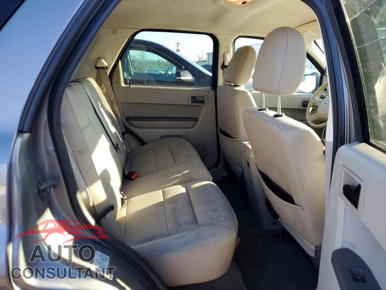FORD ESCAPE 2011 - 1FMCU0D74BKC04280