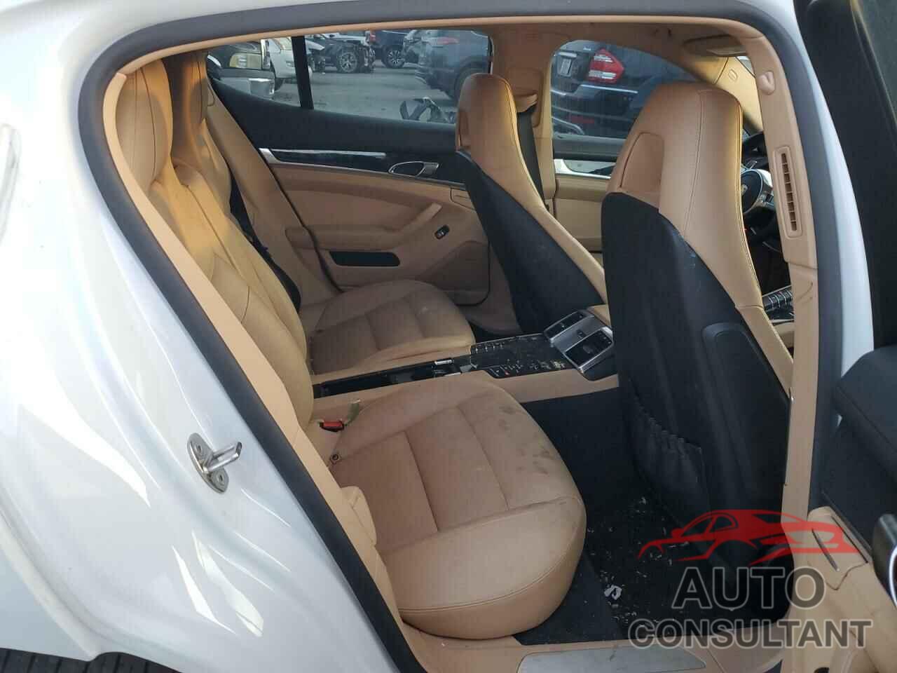 PORSCHE PANAMERA 2016 - WP0AB2A79GL050815
