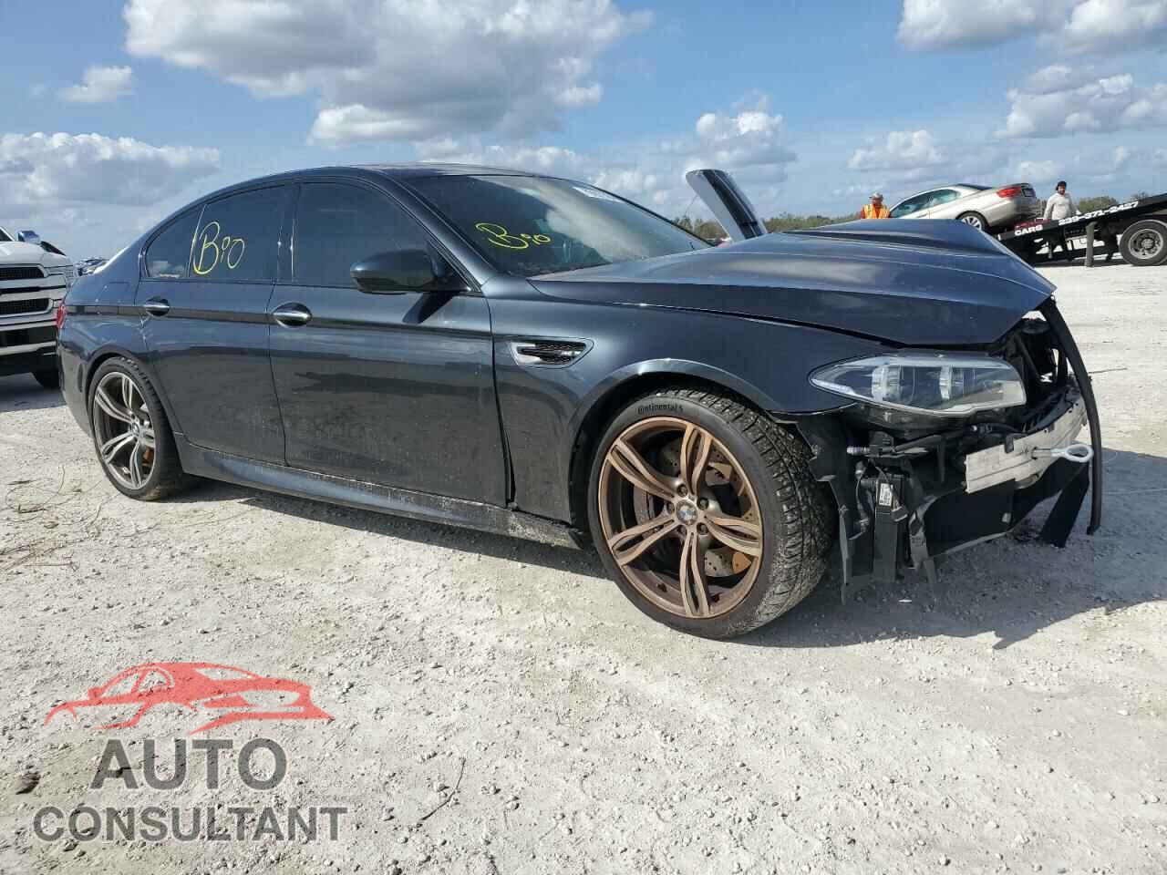 BMW M5 2014 - WBSFV9C54ED097865