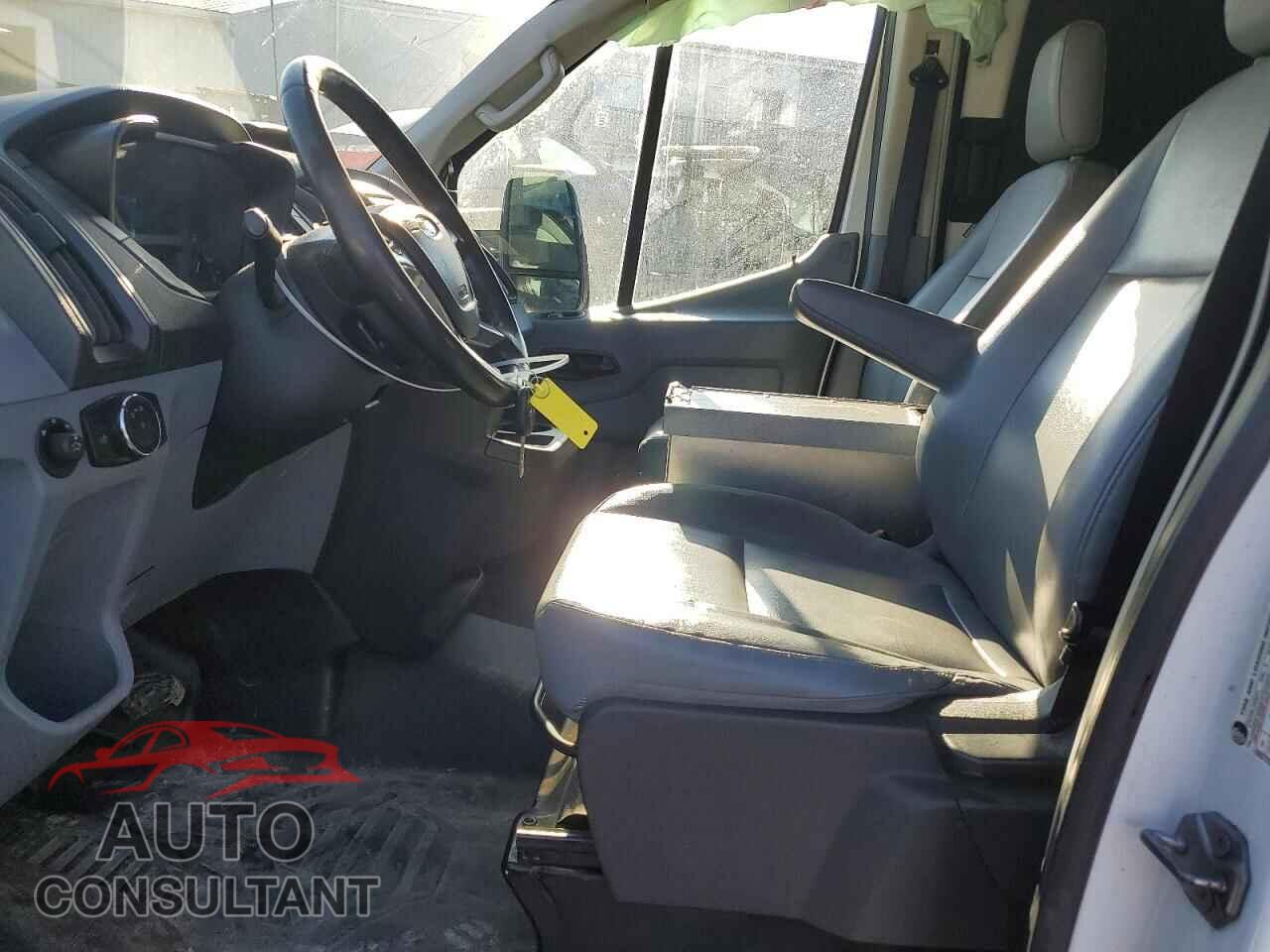 FORD TRANSIT 2017 - 1FTYR2XM9HKB03107