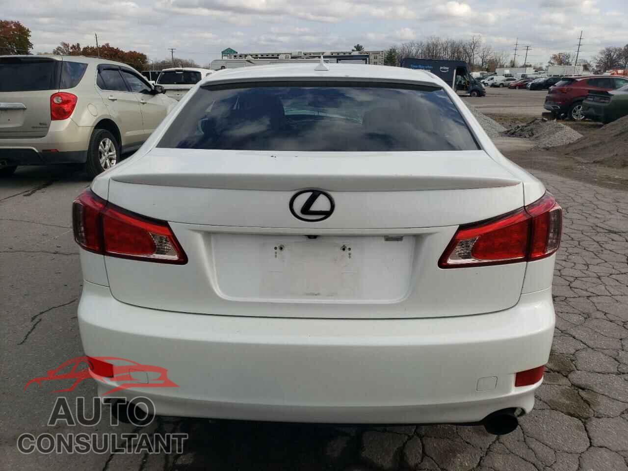 LEXUS IS 2012 - JTHCF5C23C5059734