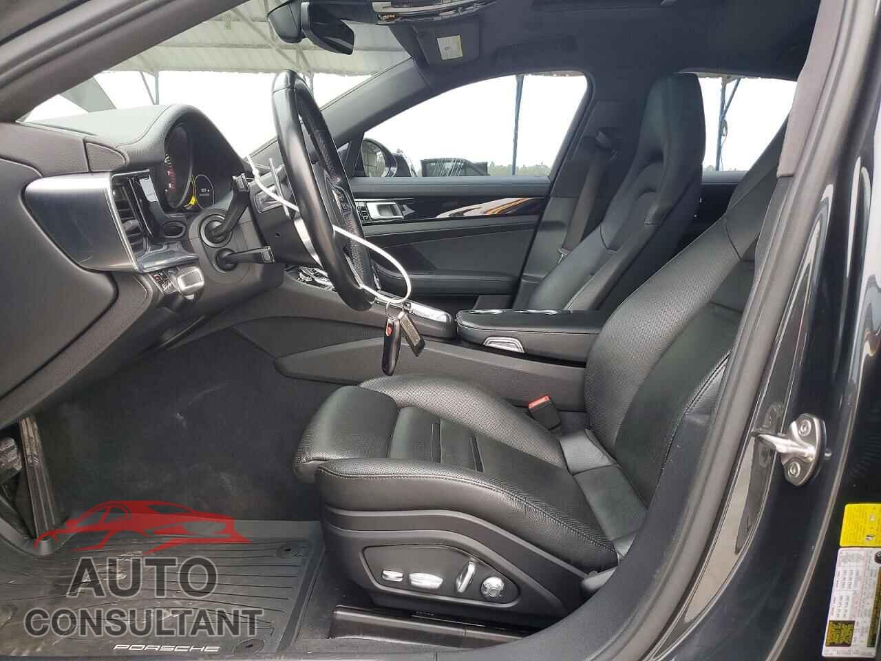 PORSCHE PANAMERA 2017 - WP0AA2A76HL102180
