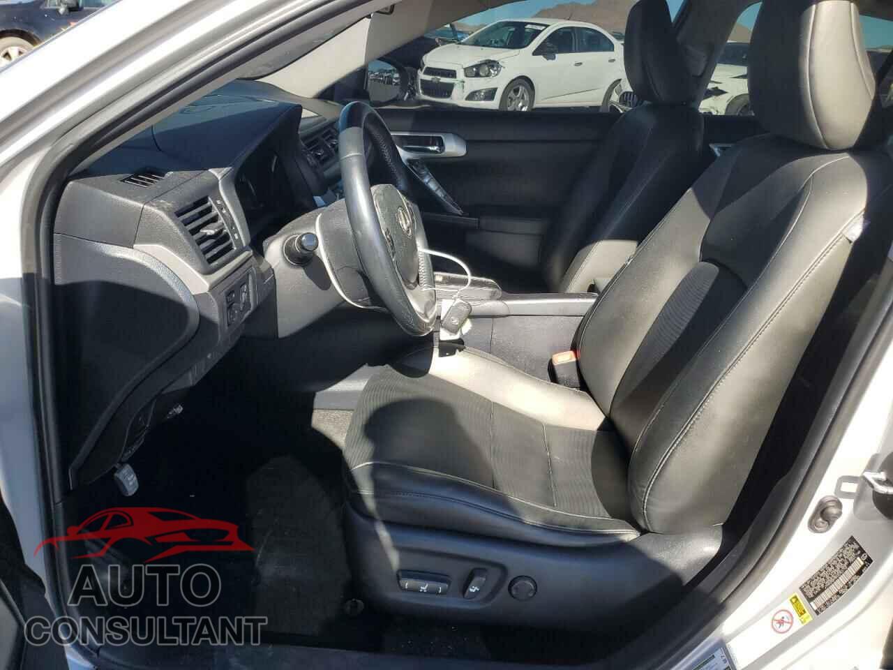 LEXUS CT 200 2012 - JTHKD5BH5C2053152