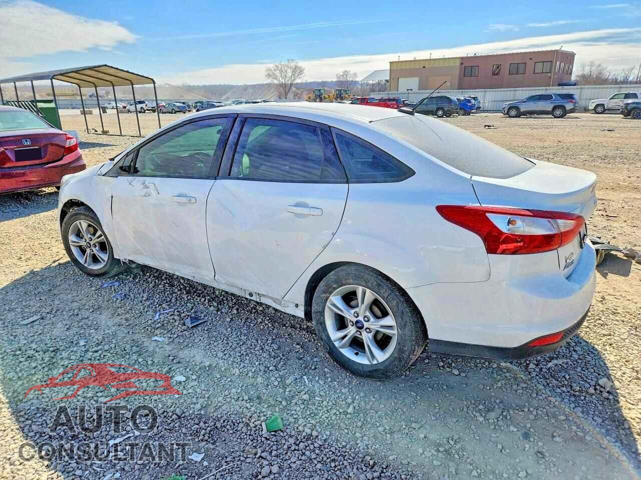 FORD FOCUS 2014 - 1FADP3F22EL412892