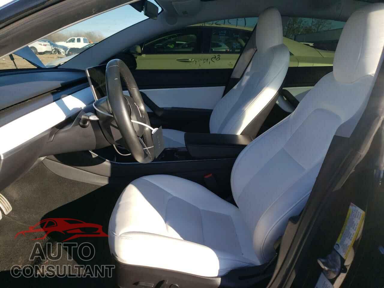 TESLA MODEL 3 2019 - 5YJ3E1EB7KF393322