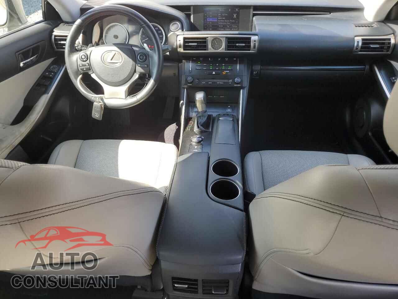 LEXUS IS 2014 - JTHCF1D27E5004049