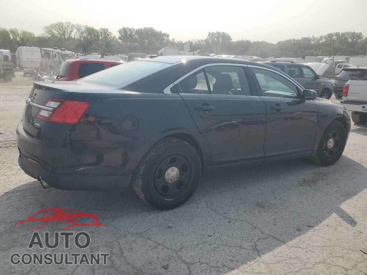 FORD TAURUS 2013 - 1FAHP2MT1DG132377