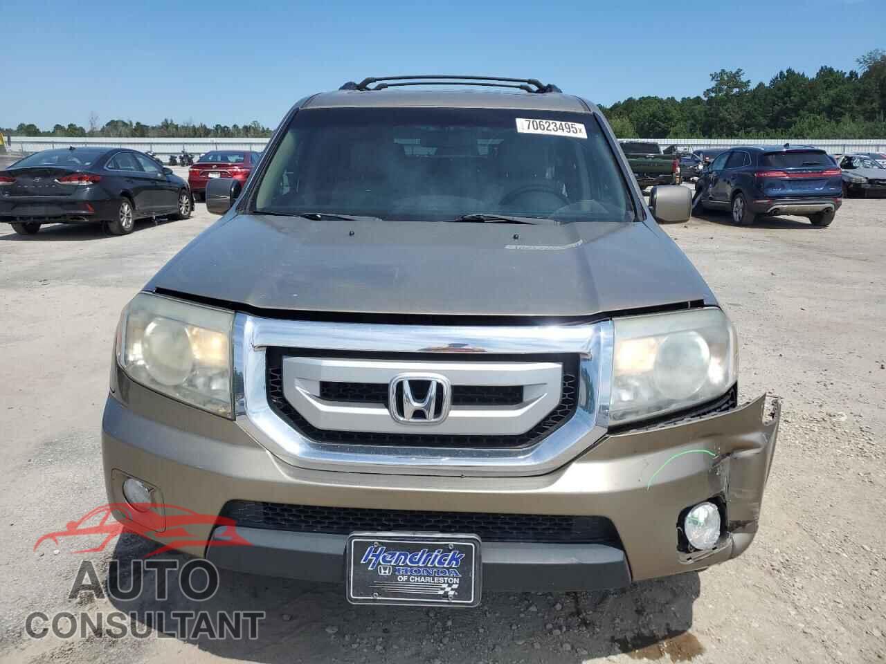 HONDA PILOT 2011 - 5FNYF3H56BB052952