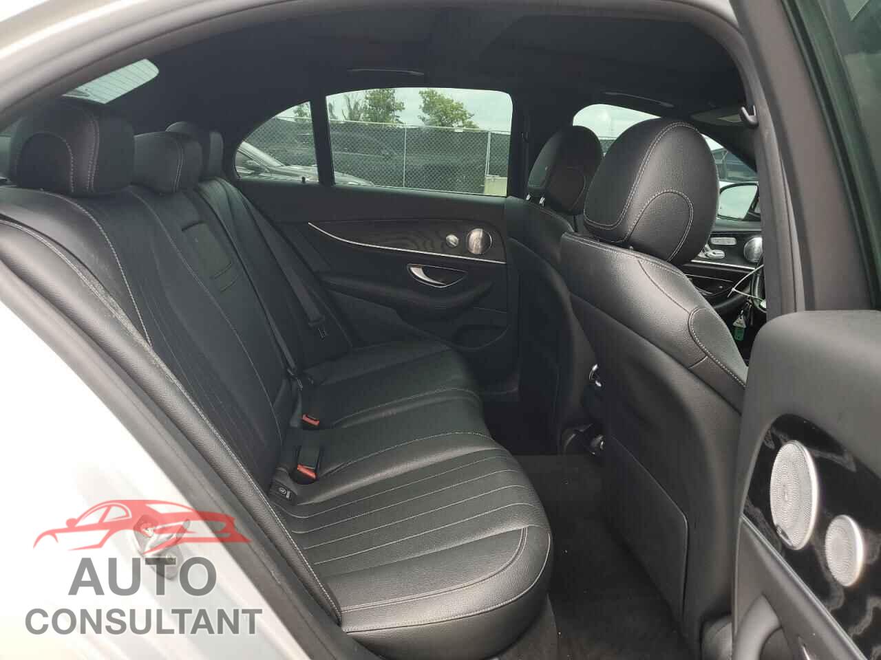 MERCEDES-BENZ E-CLASS 2017 - WDDZF4JB4HA240953