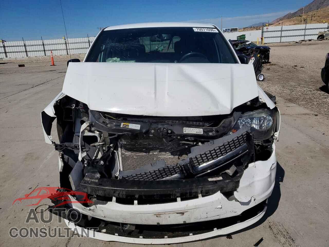 DODGE CARAVAN 2015 - 2C4RDGBG8FR667721