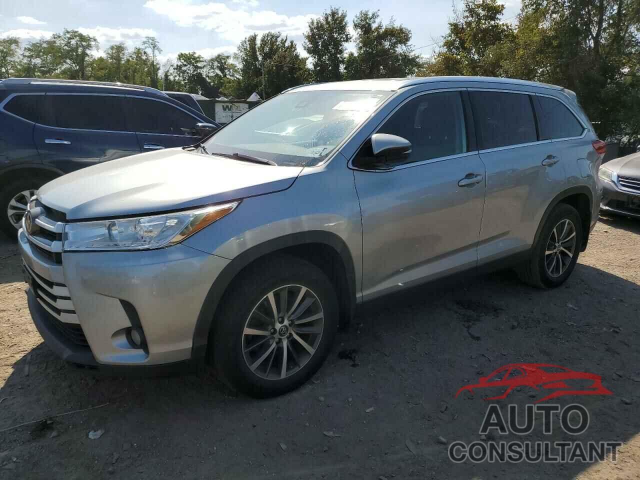 TOYOTA HIGHLANDER 2019 - 5TDJZRFH6KS619214