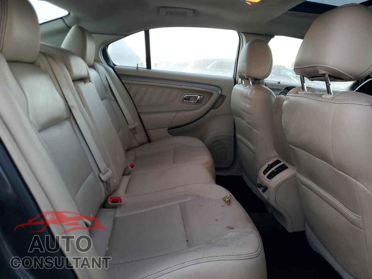 FORD TAURUS 2015 - 1FAHP2H80FG152371
