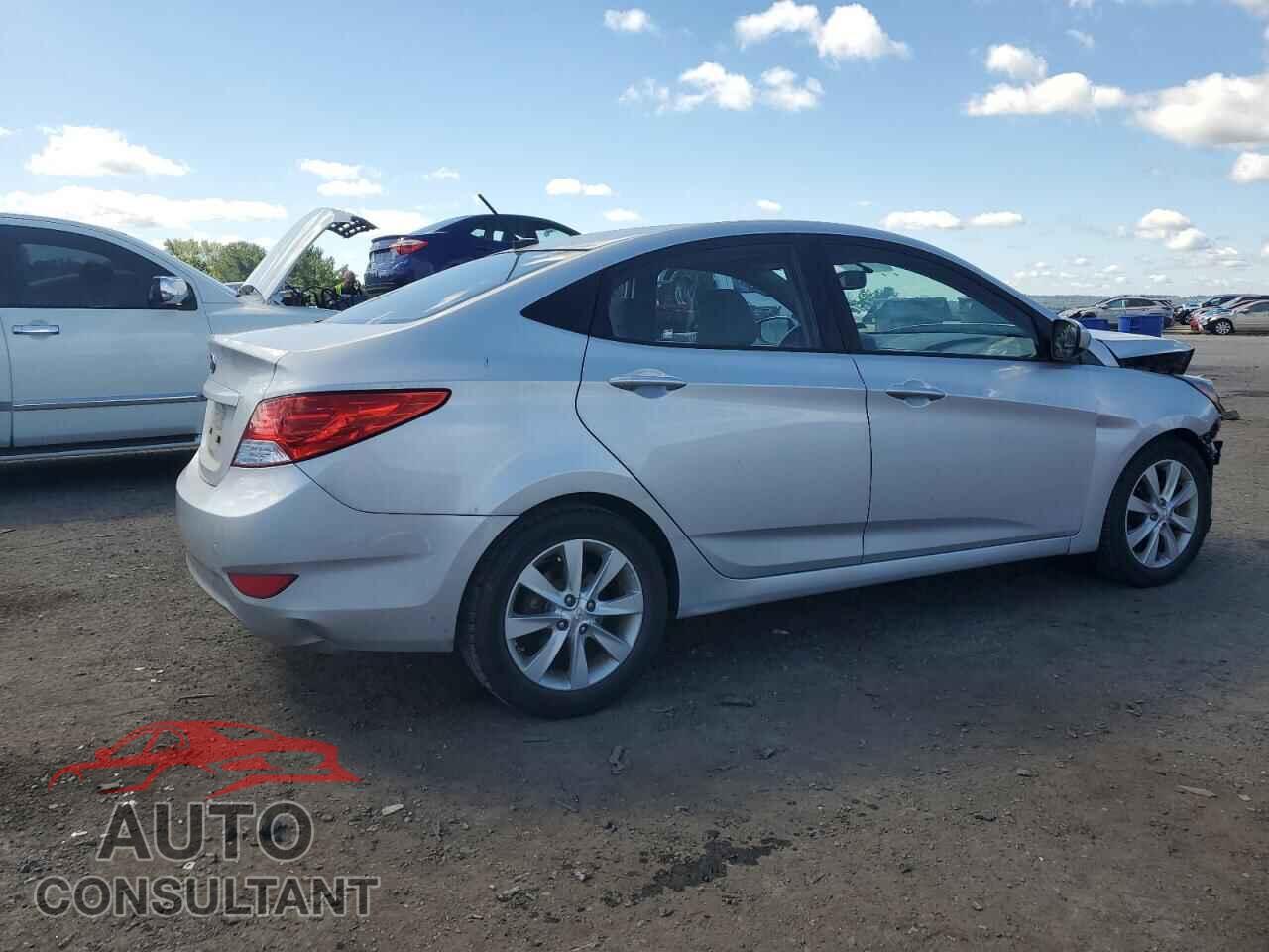 HYUNDAI ACCENT 2013 - KMHCU4AE9DU576361