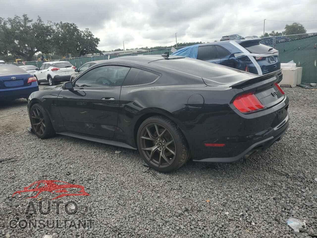 FORD MUSTANG 2020 - 1FA6P8CFXL5159366