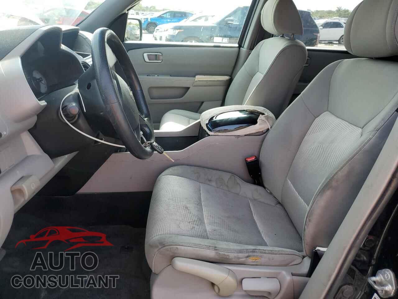 HONDA PILOT 2012 - 5FNYF3H24CB012330