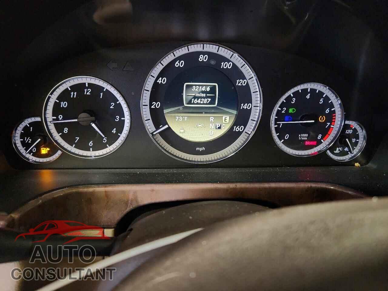 MERCEDES-BENZ E-CLASS 2012 - WDDHF5KB2CA528141