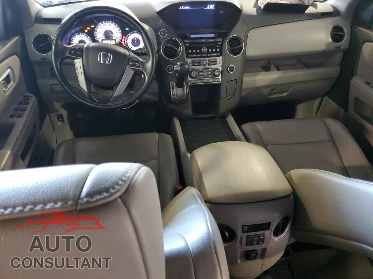 HONDA PILOT 2013 - 5FNYF4H51DB039079