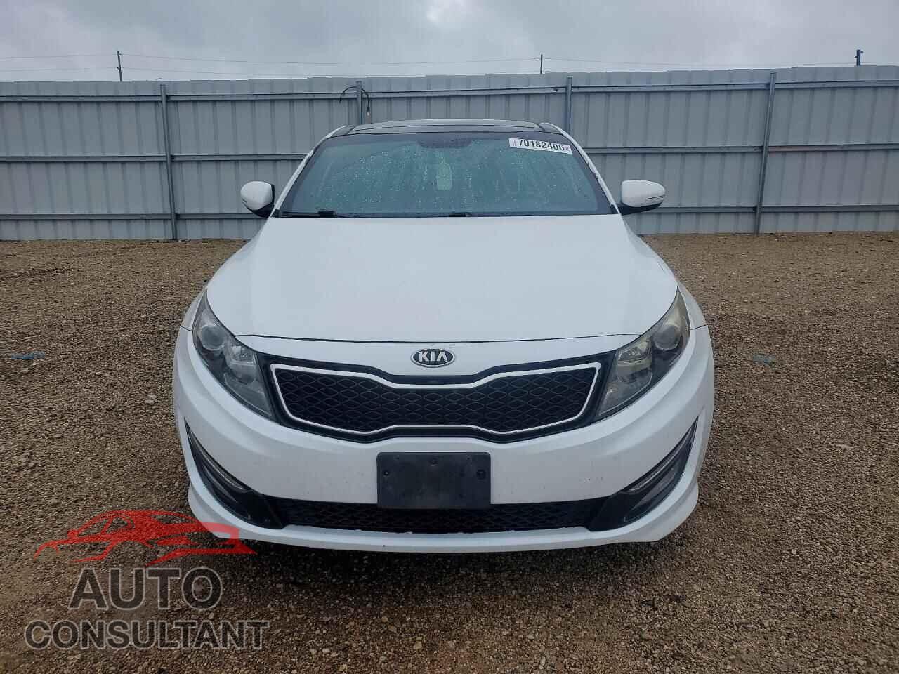 KIA OPTIMA 2013 - 5XXGR4A65DG159101
