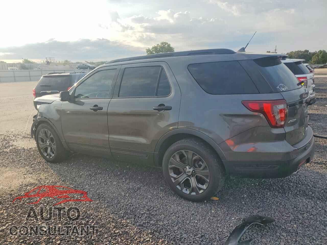 FORD EXPLORER 2018 - 1FM5K8GT8JGB88513