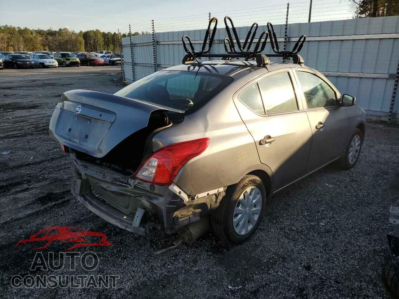 NISSAN VERSA 2017 - 3N1CN7AP8HL834246
