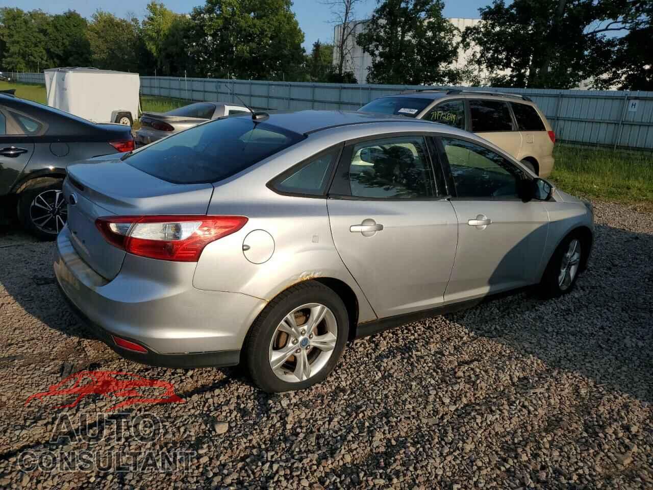 FORD FOCUS 2014 - 1FADP3F28EL279121