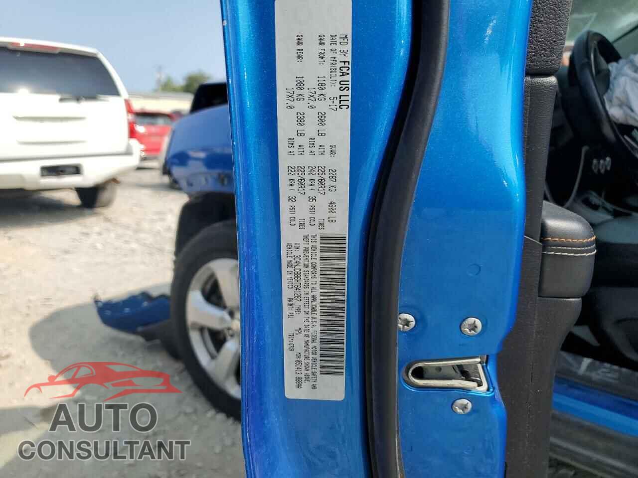 JEEP COMPASS 2017 - 3C4NJDBB6HT641287