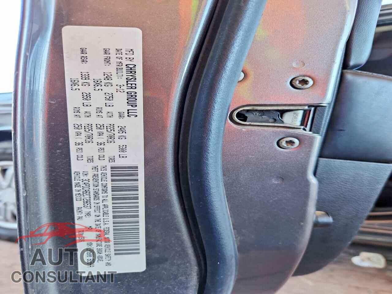 DODGE JOURNEY 2012 - 3C4PDCAB2CT296537