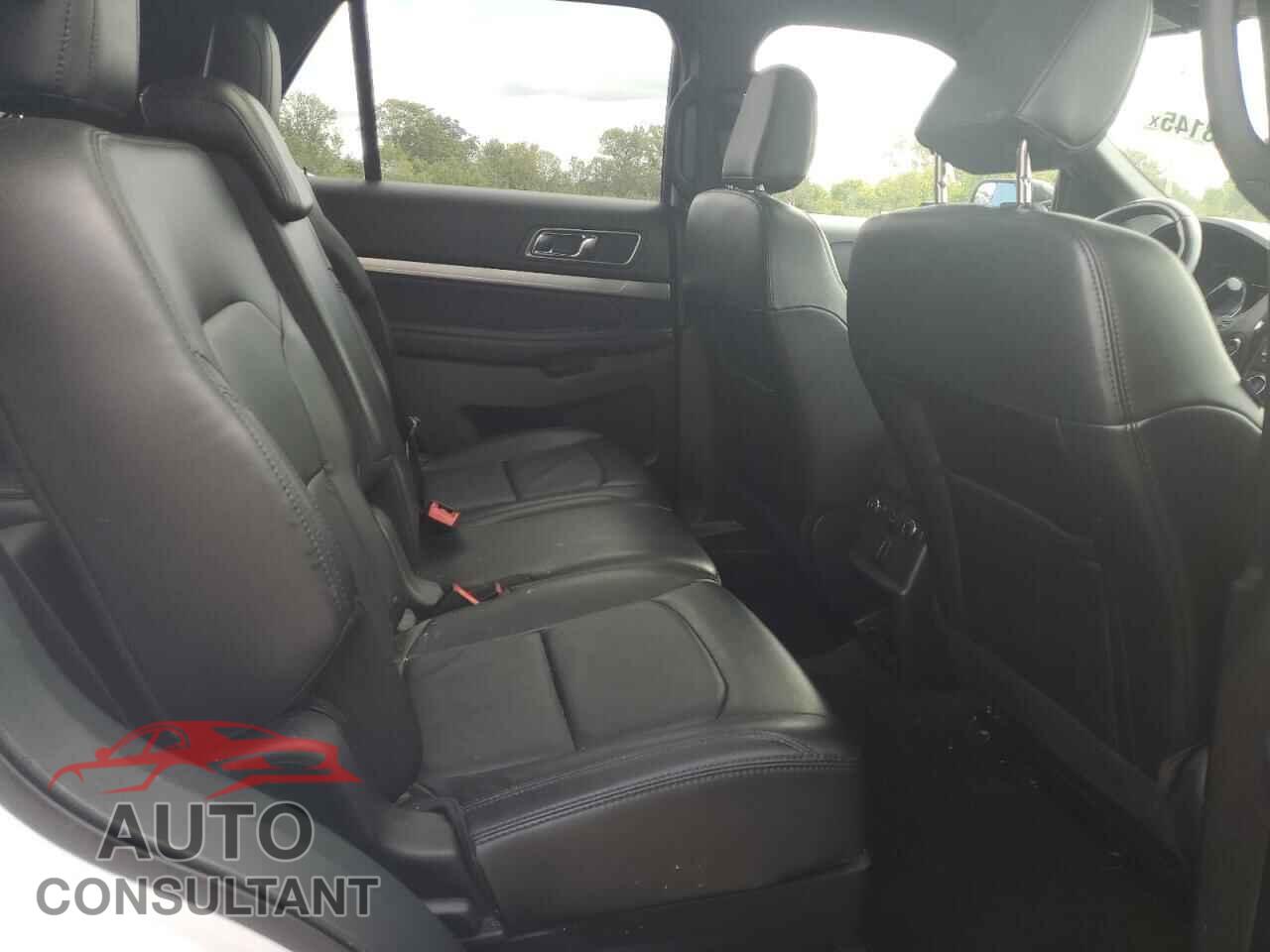 FORD EXPLORER 2018 - 1FM5K8D84JGB49918