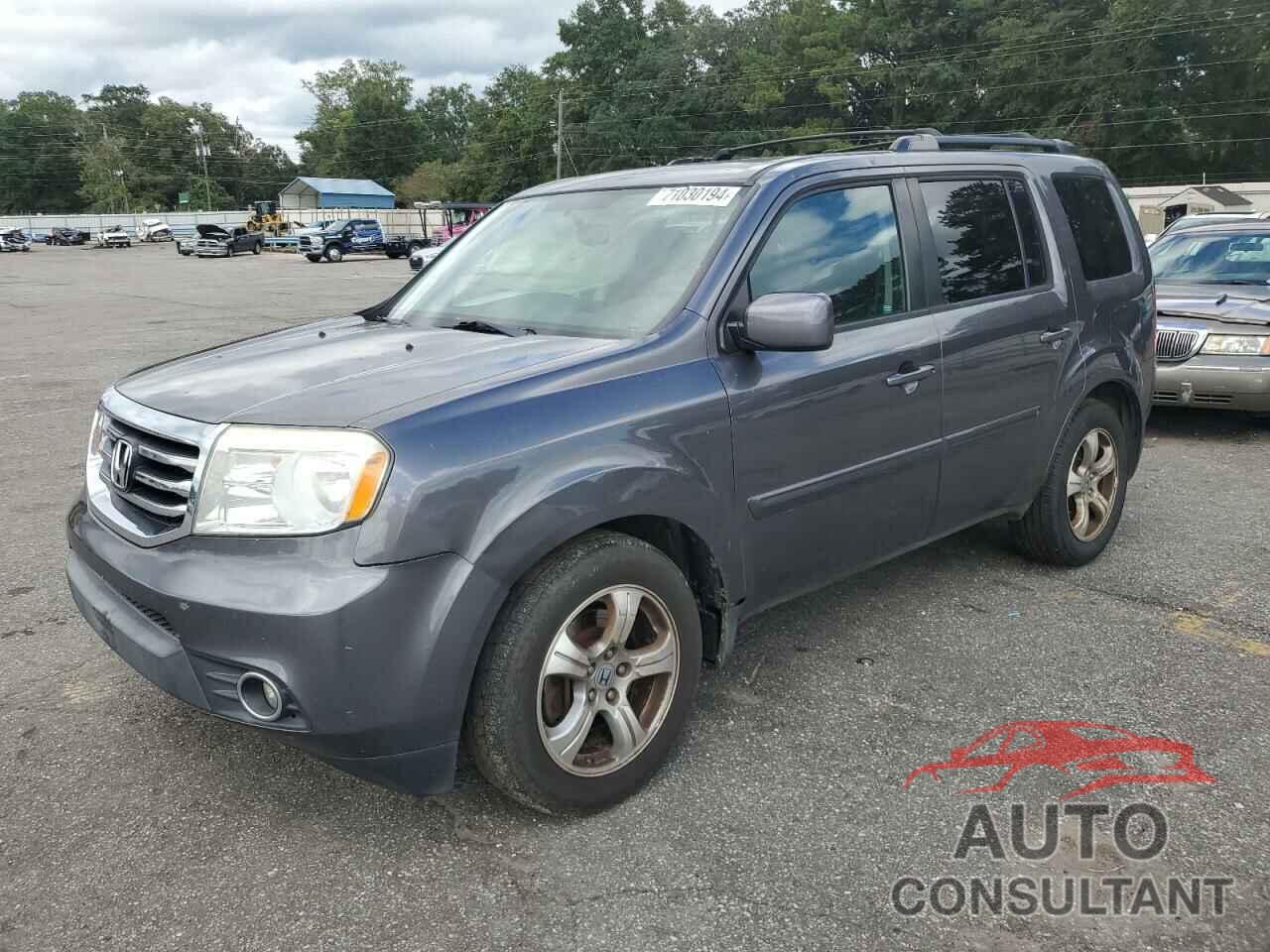 HONDA PILOT 2015 - 5FNYF3H52FB028928