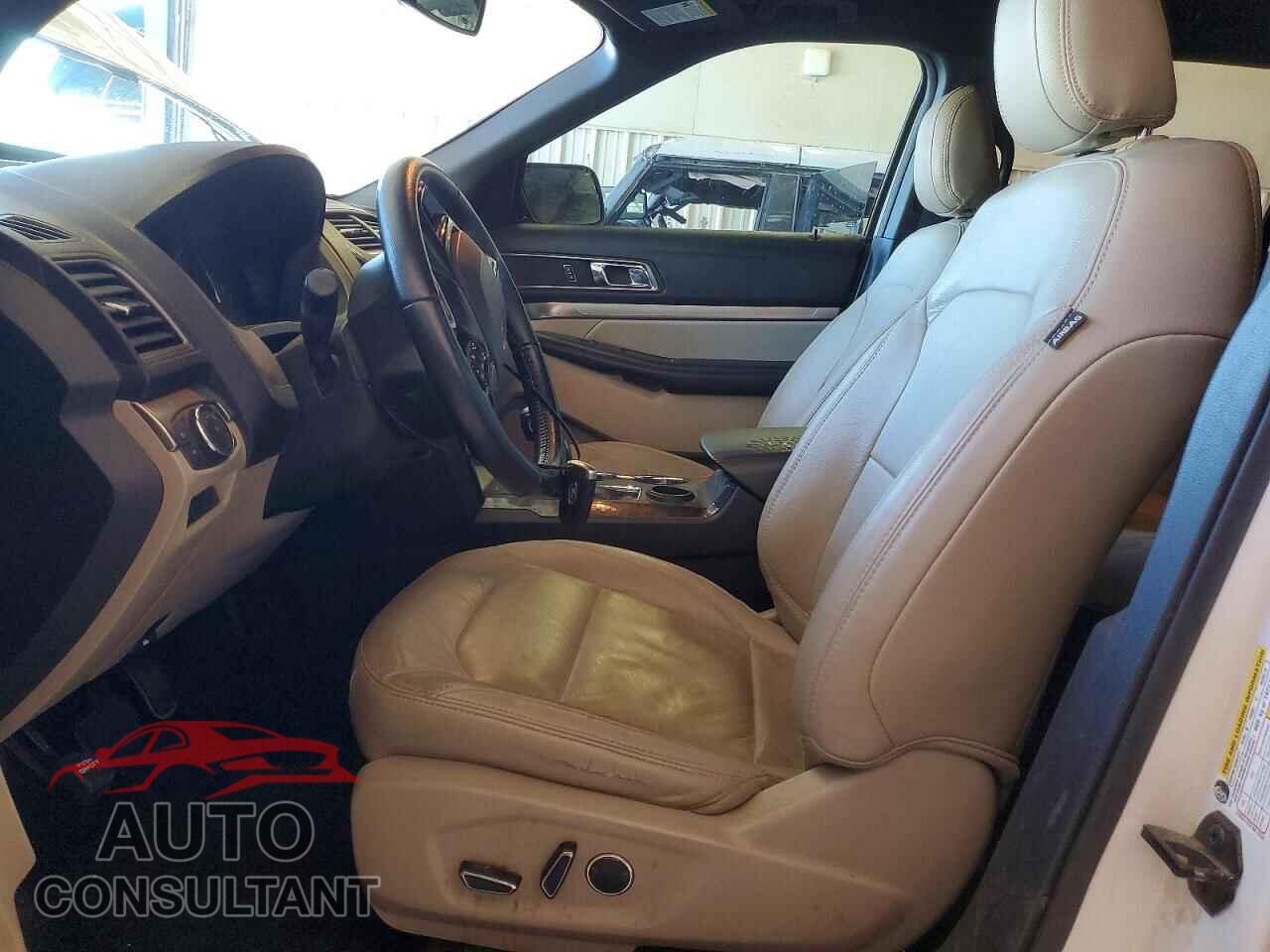 FORD EXPLORER 2018 - 1FM5K7DH9JGB30453