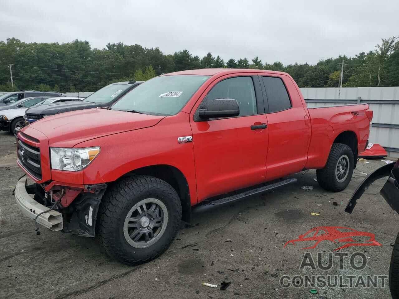 TOYOTA TUNDRA 2011 - 5TFUY5F19BX205107