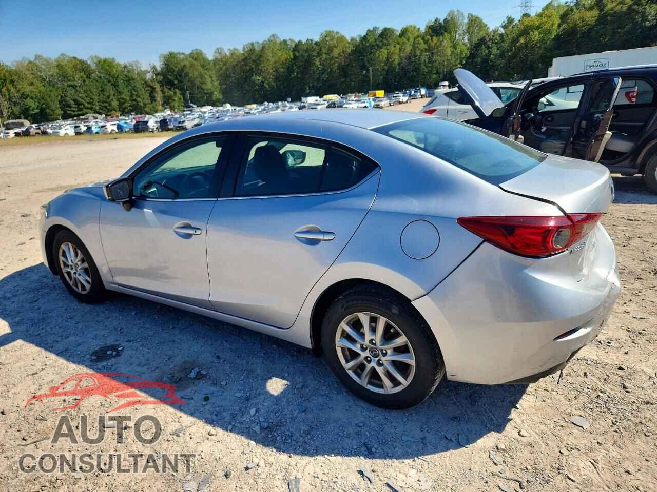 MAZDA 3 2017 - 3MZBN1U77HM105437