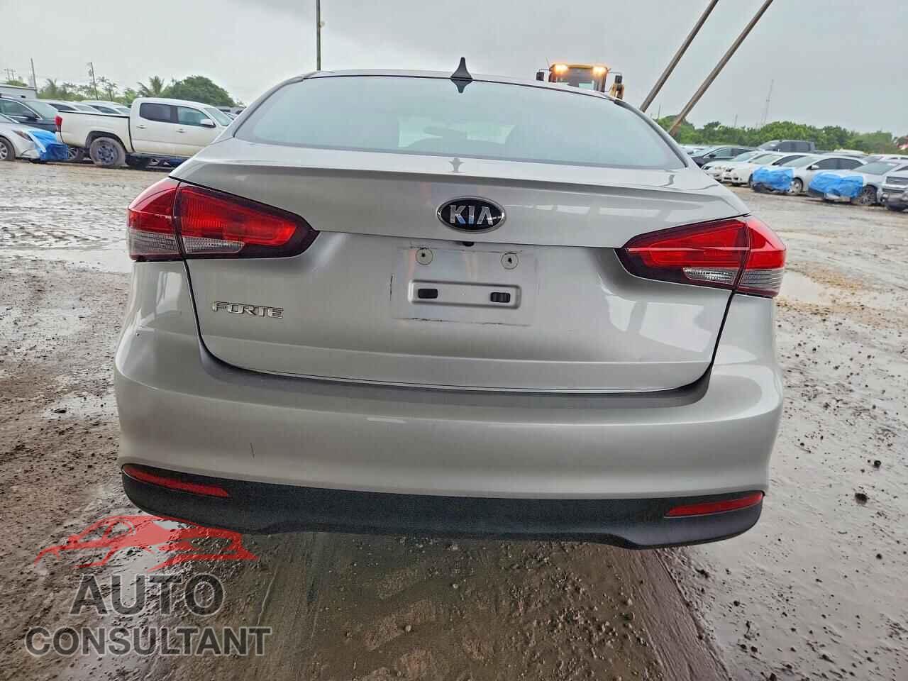 KIA FORTE 2017 - 3KPFK4A77HE078964