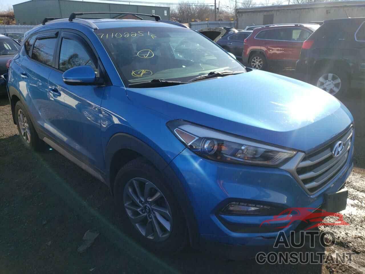 HYUNDAI TUCSON 2017 - KM8J3CA42HU463885