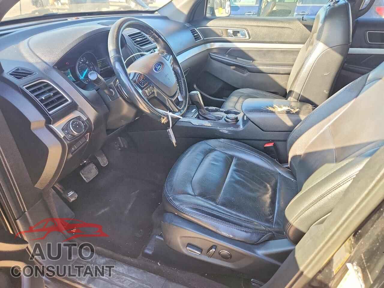 FORD EXPLORER 2017 - 1FM5K8D88HGD14461