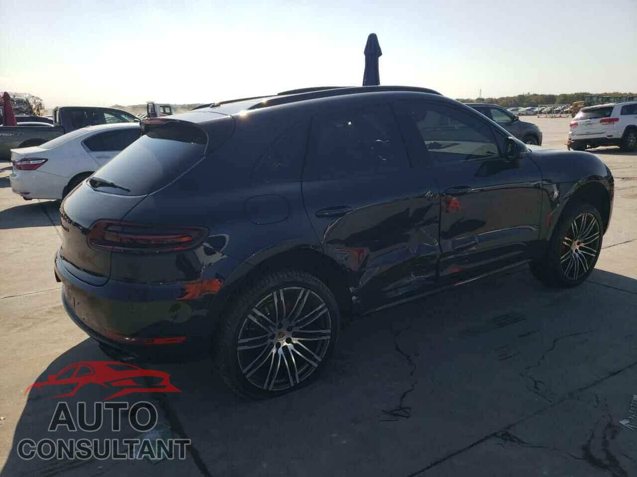 PORSCHE MACAN 2017 - WP1AG2A52HLB53686