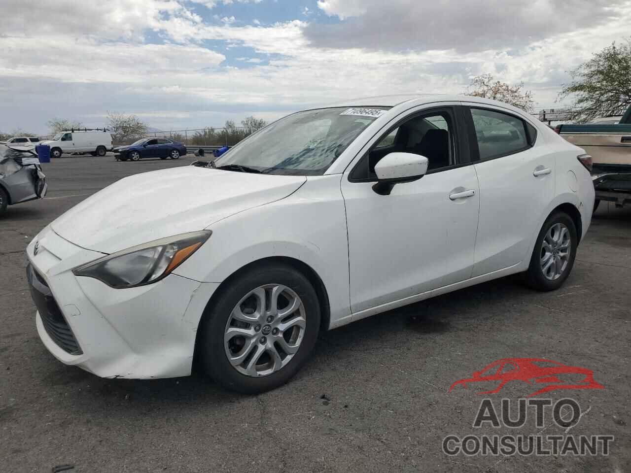 TOYOTA YARIS 2017 - 3MYDLBYV2HY161828