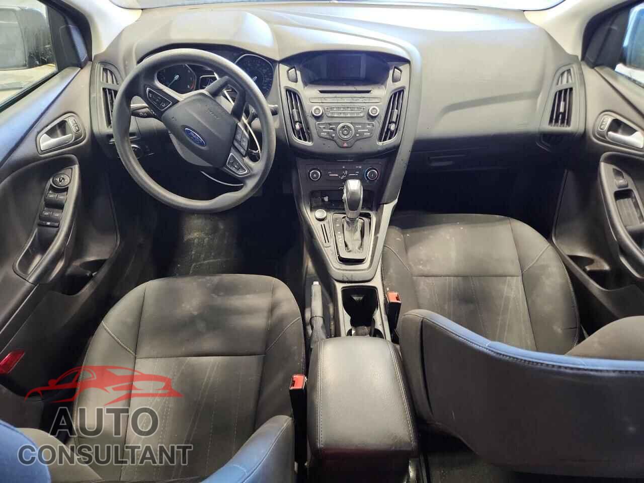 FORD FOCUS 2016 - 1FADP3F26GL282151