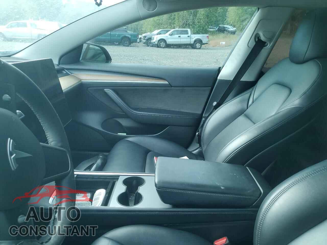 TESLA MODEL 3 2022 - 5YJ3E1EAXNF303849