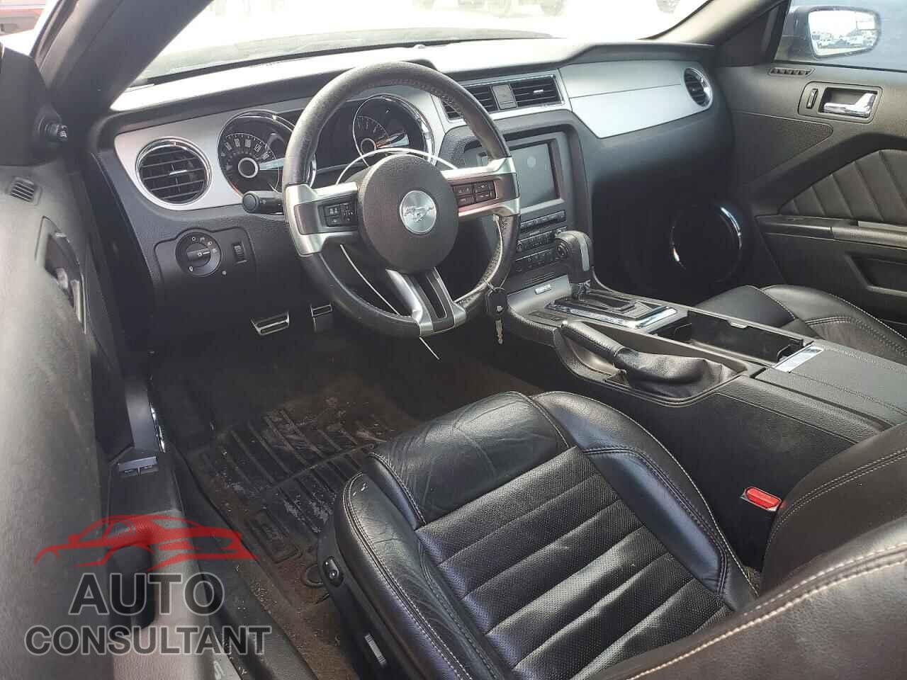 FORD MUSTANG 2014 - 1ZVBP8AM8E5217145